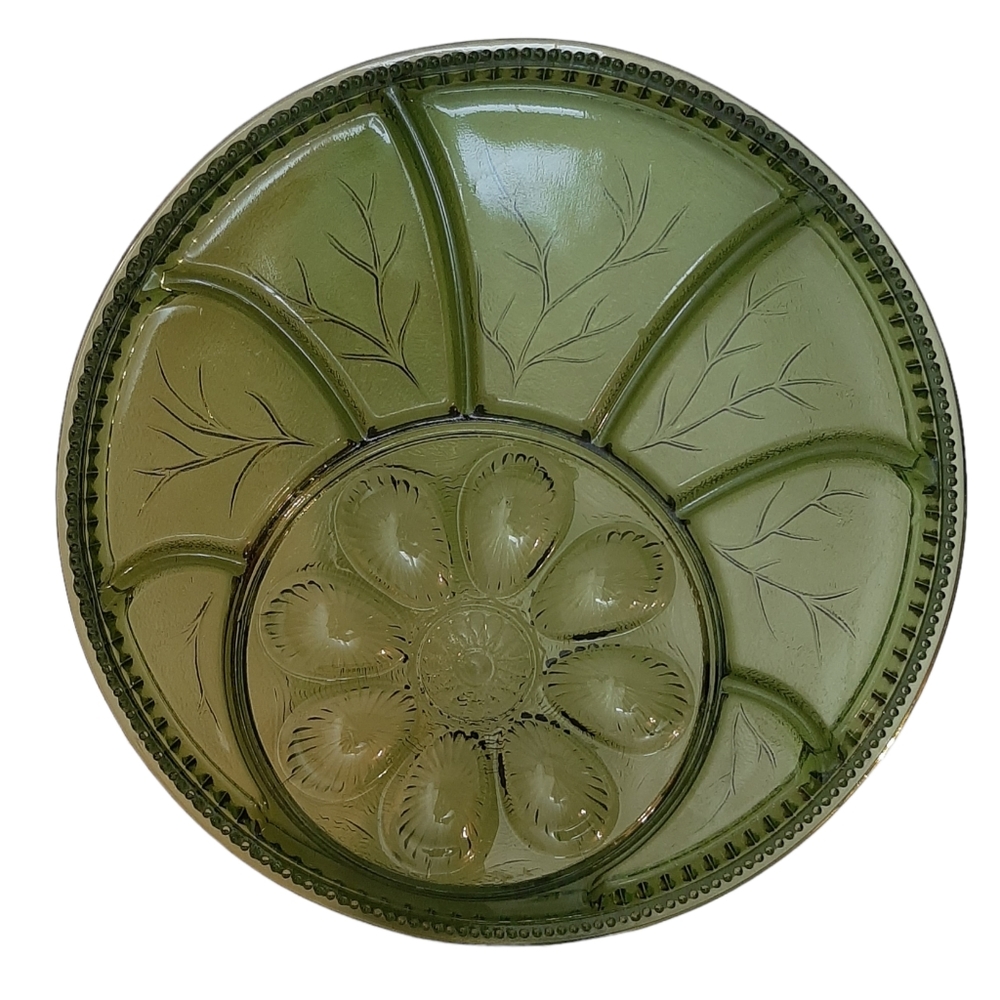 Vintage Indiana Glass Pebble Leaf Avocado Green Divided Relish Deviled Egg Plate